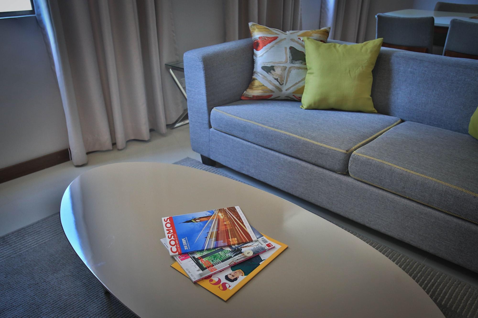 Valero Grand Suites By Swiss-Belhotel Makati City Extérieur photo