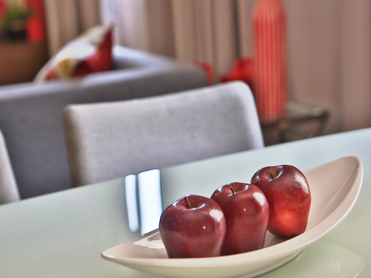 Valero Grand Suites By Swiss-Belhotel Makati City Extérieur photo